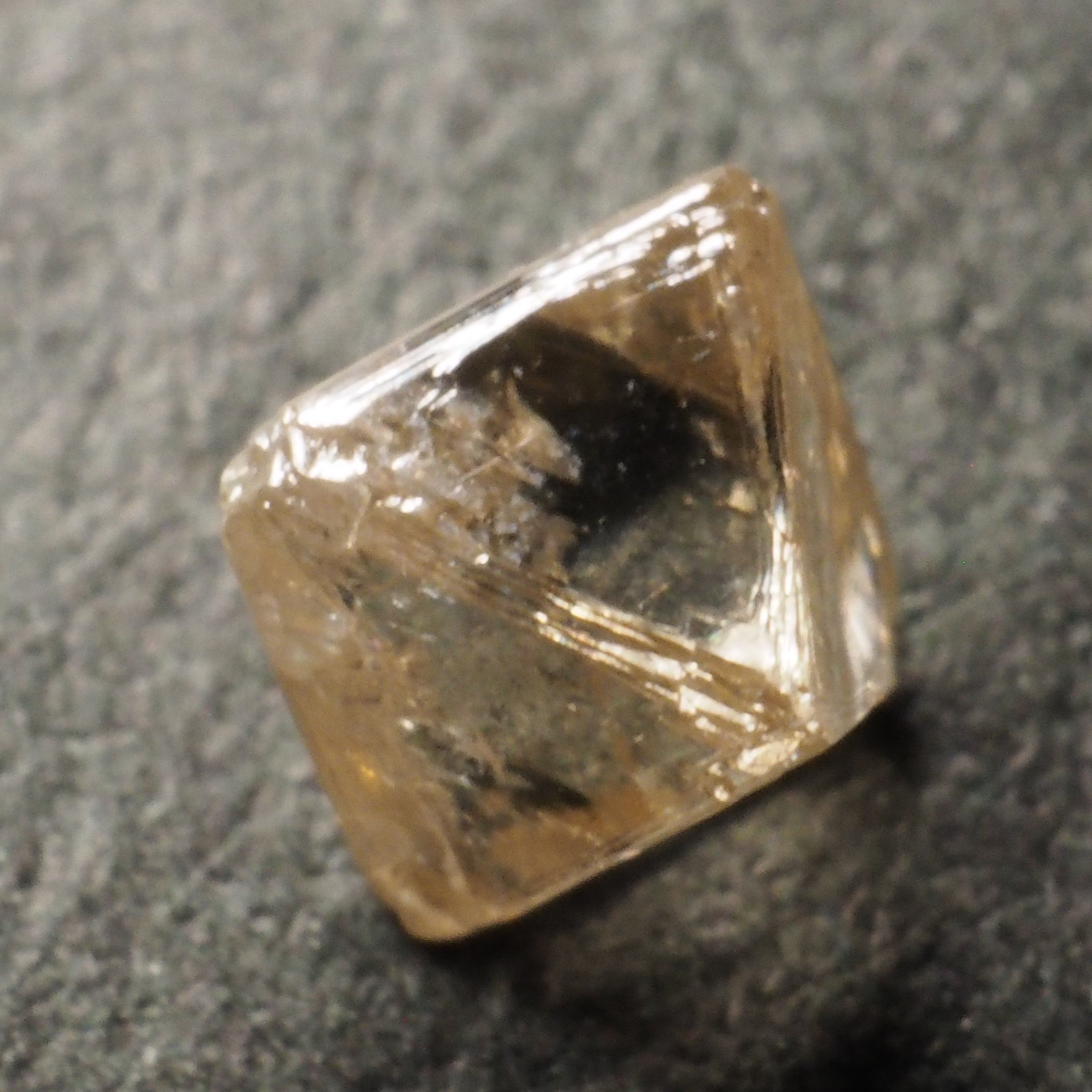 ダイヤ原石 0.25ct KG753